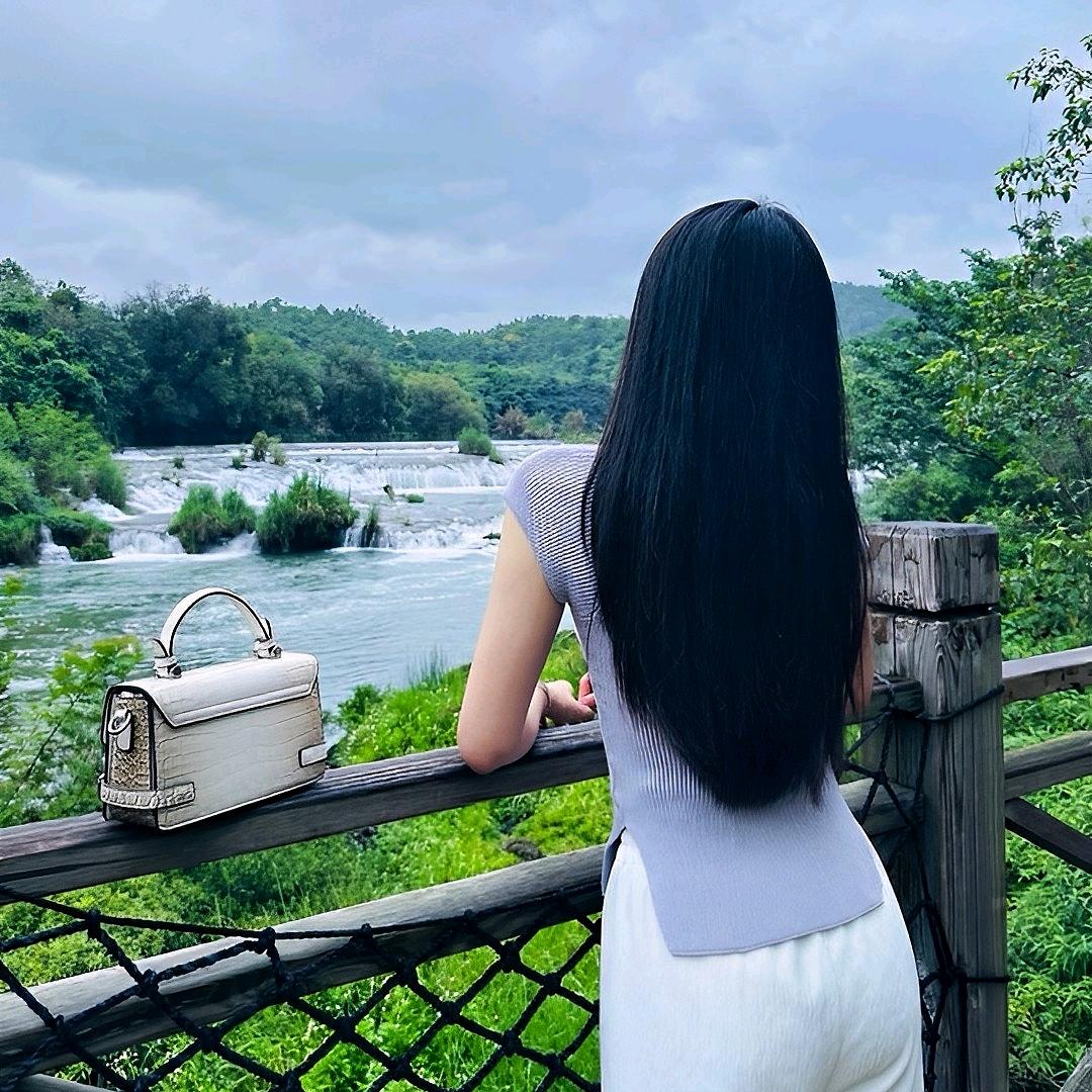 潘潘姐