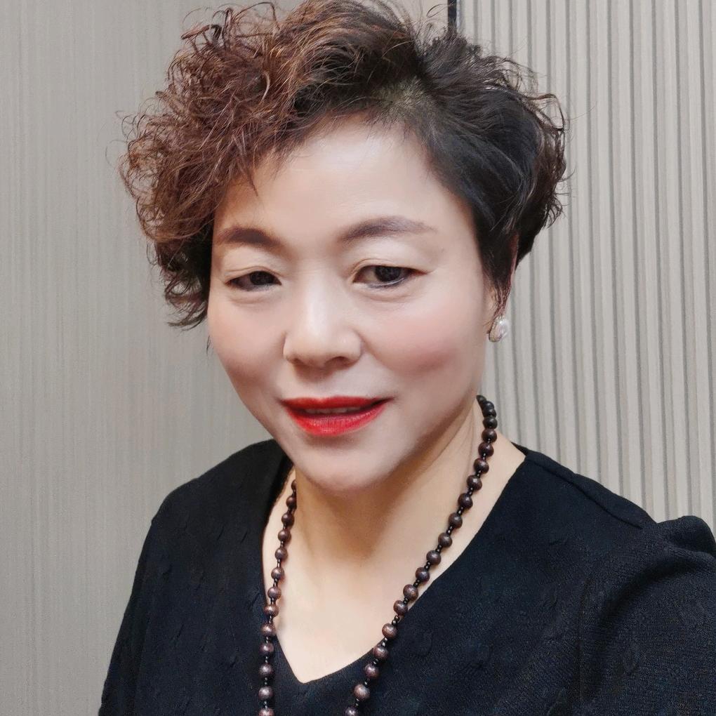 欧语思美时尚妈妈装