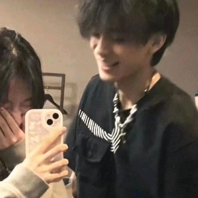 逢春恰逢你^