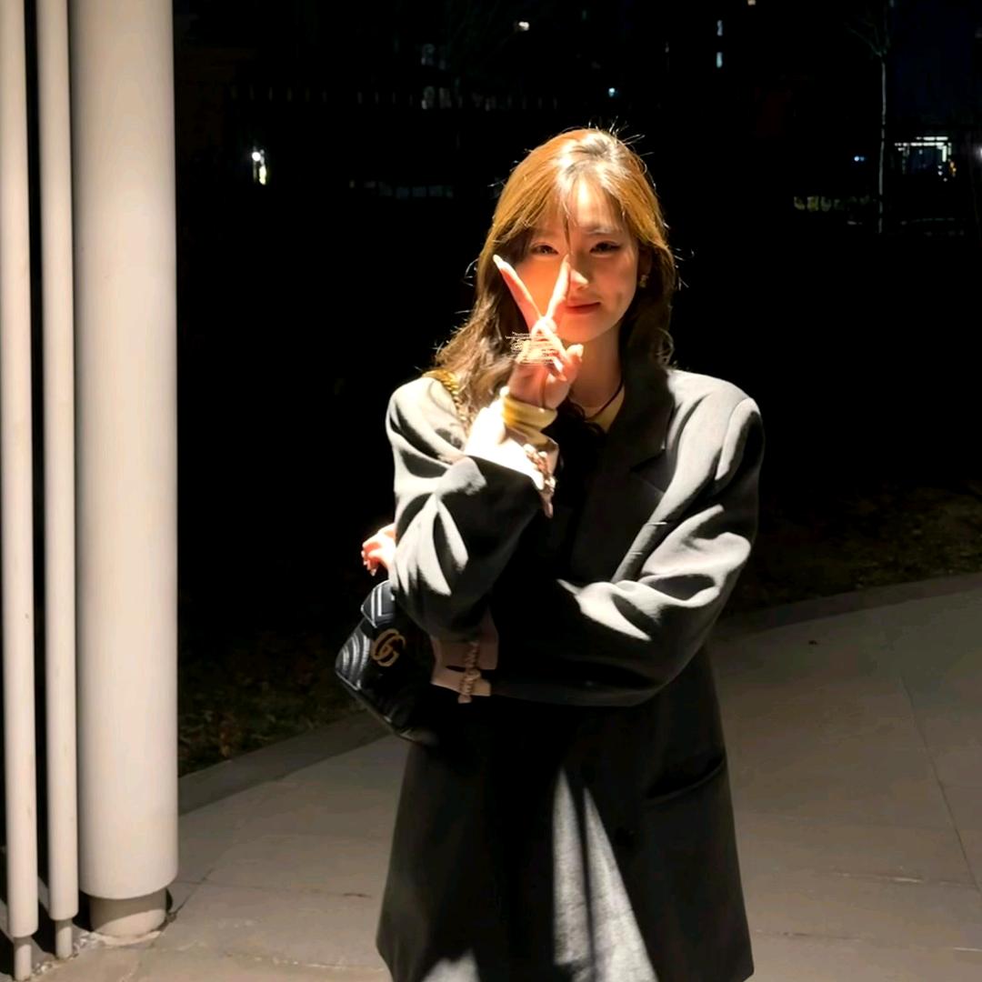 小优穿搭(勉勉)