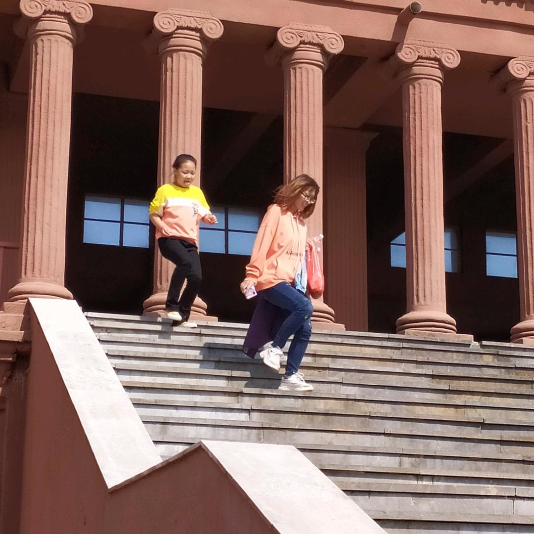 最熟悉的陌生人！