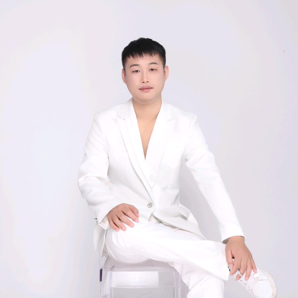 敬爱的宝哥哥