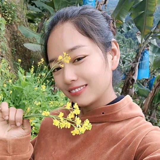 熊小芳