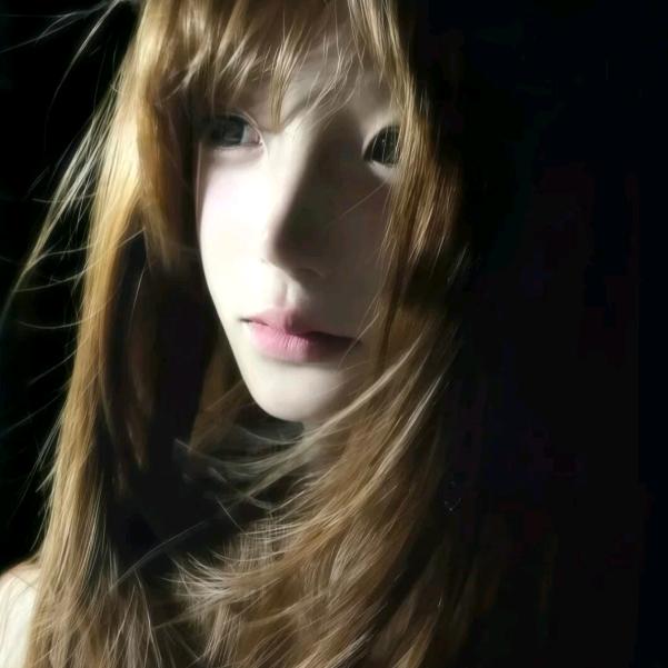 凌晨四点喂鸡发现老公在和男小三私会