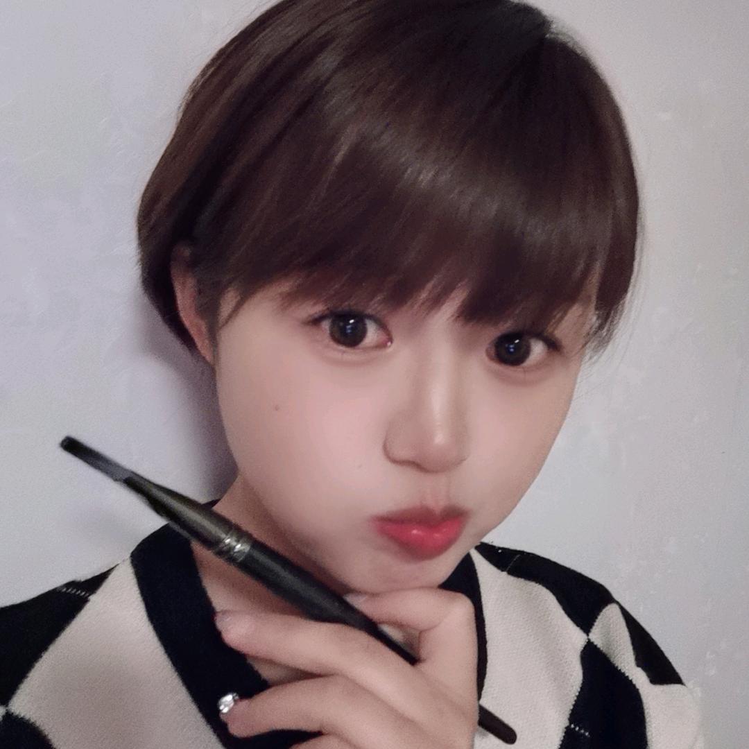 芊儿彩绘🌈每天晚上20:40
