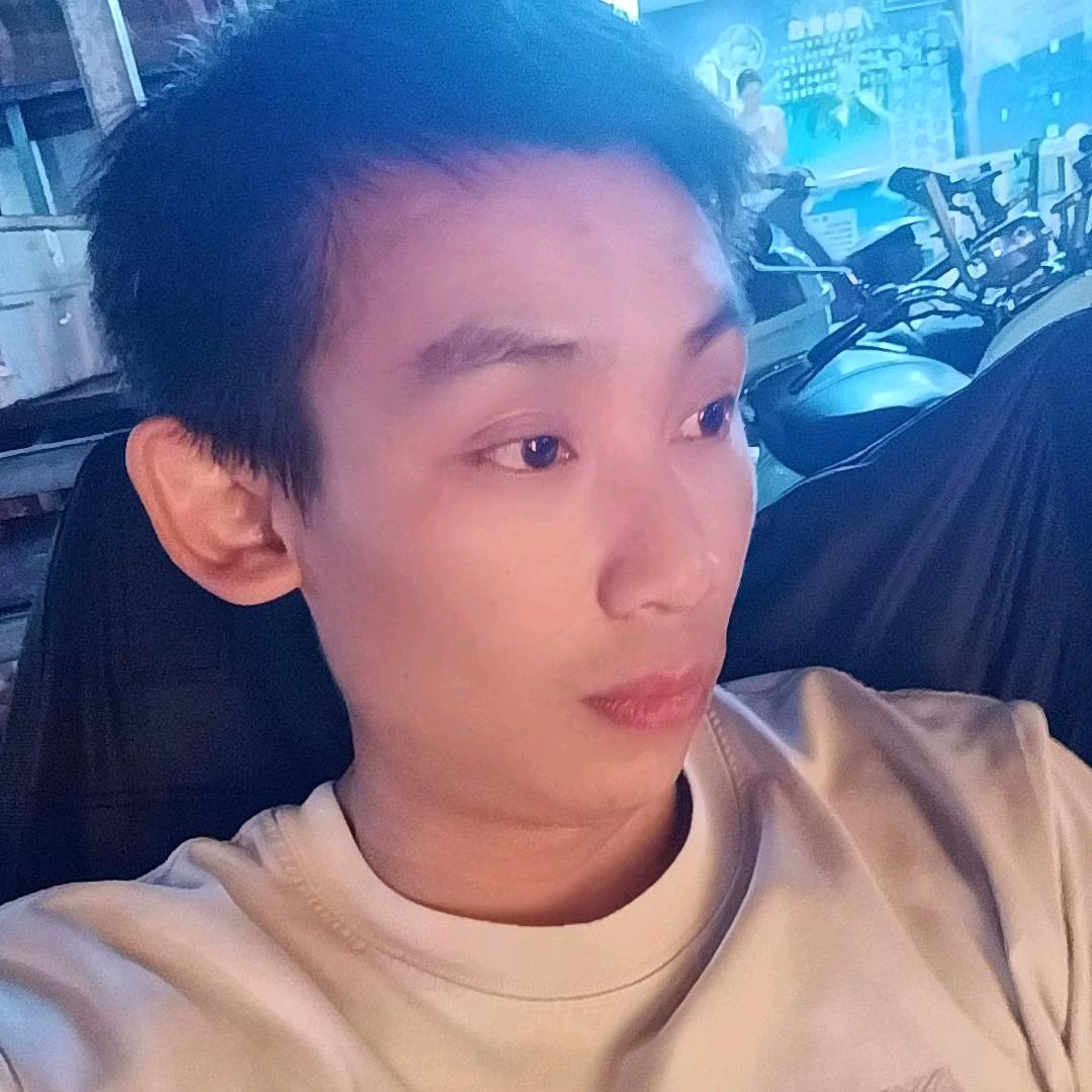 小甄，记录（摆摊生活）