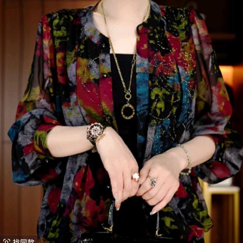 QQ深圳南油原创服饰