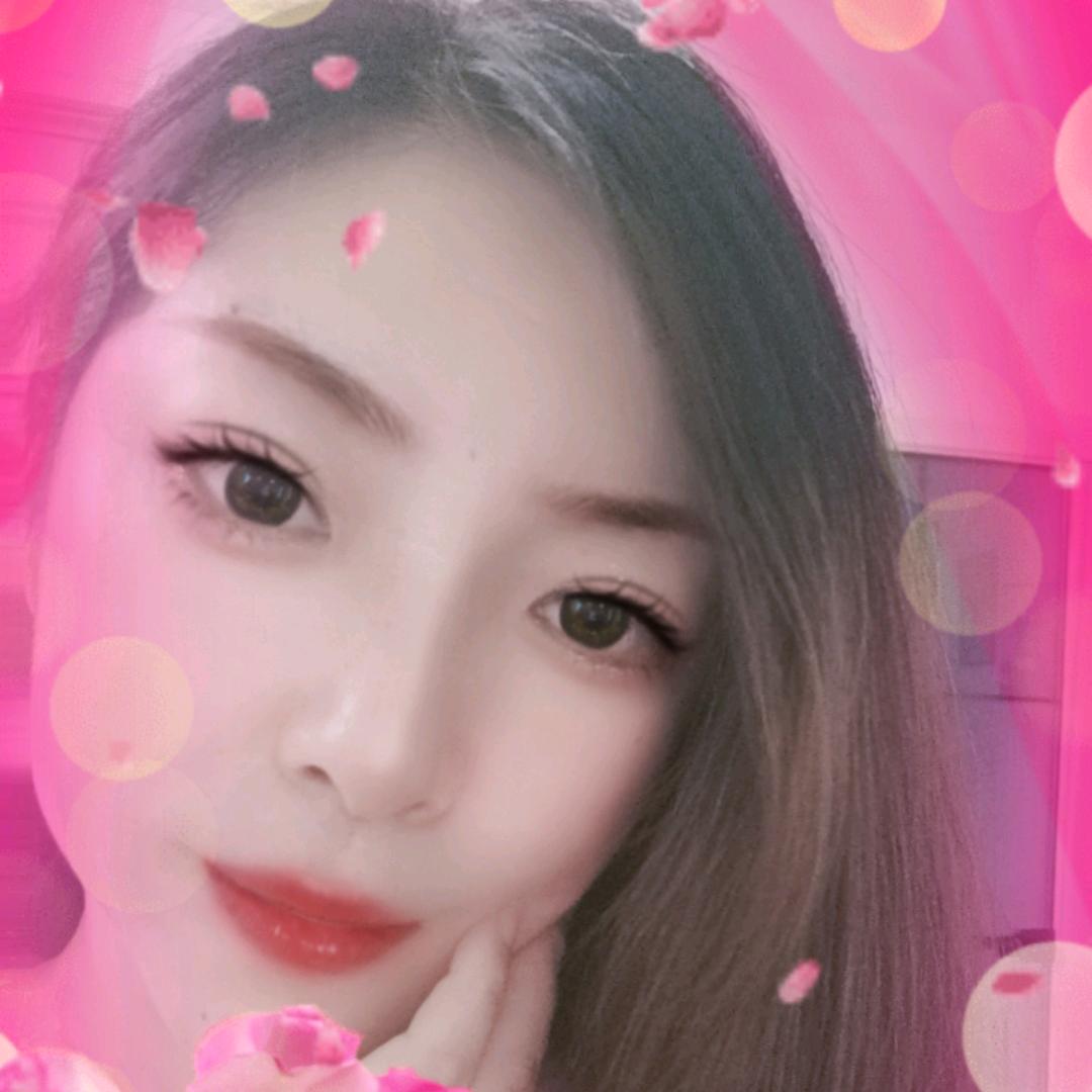 格格爱唱歌🎤🌸