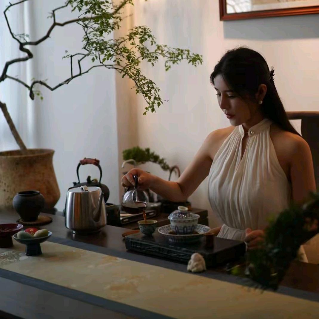 萌萌爱笑吖