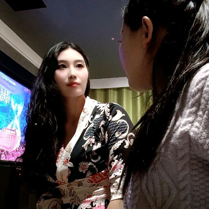 欢喜姐妹