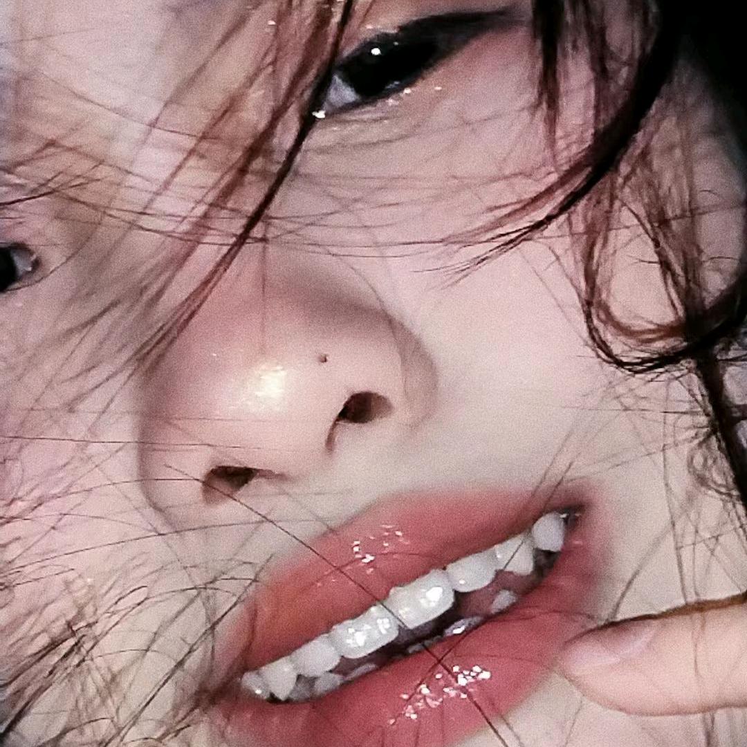 红彤彤