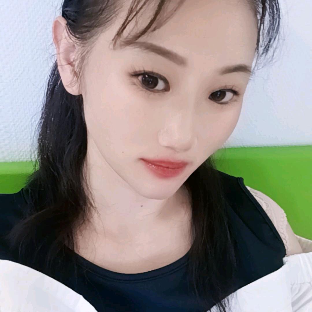 小辣椒.：全网最傻女人