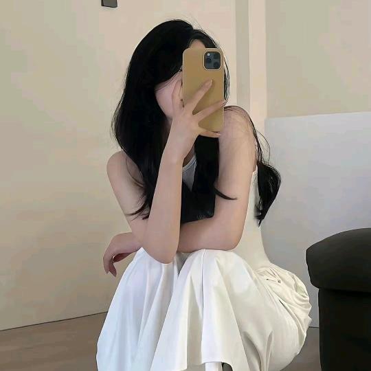 不爱吃香菜💭