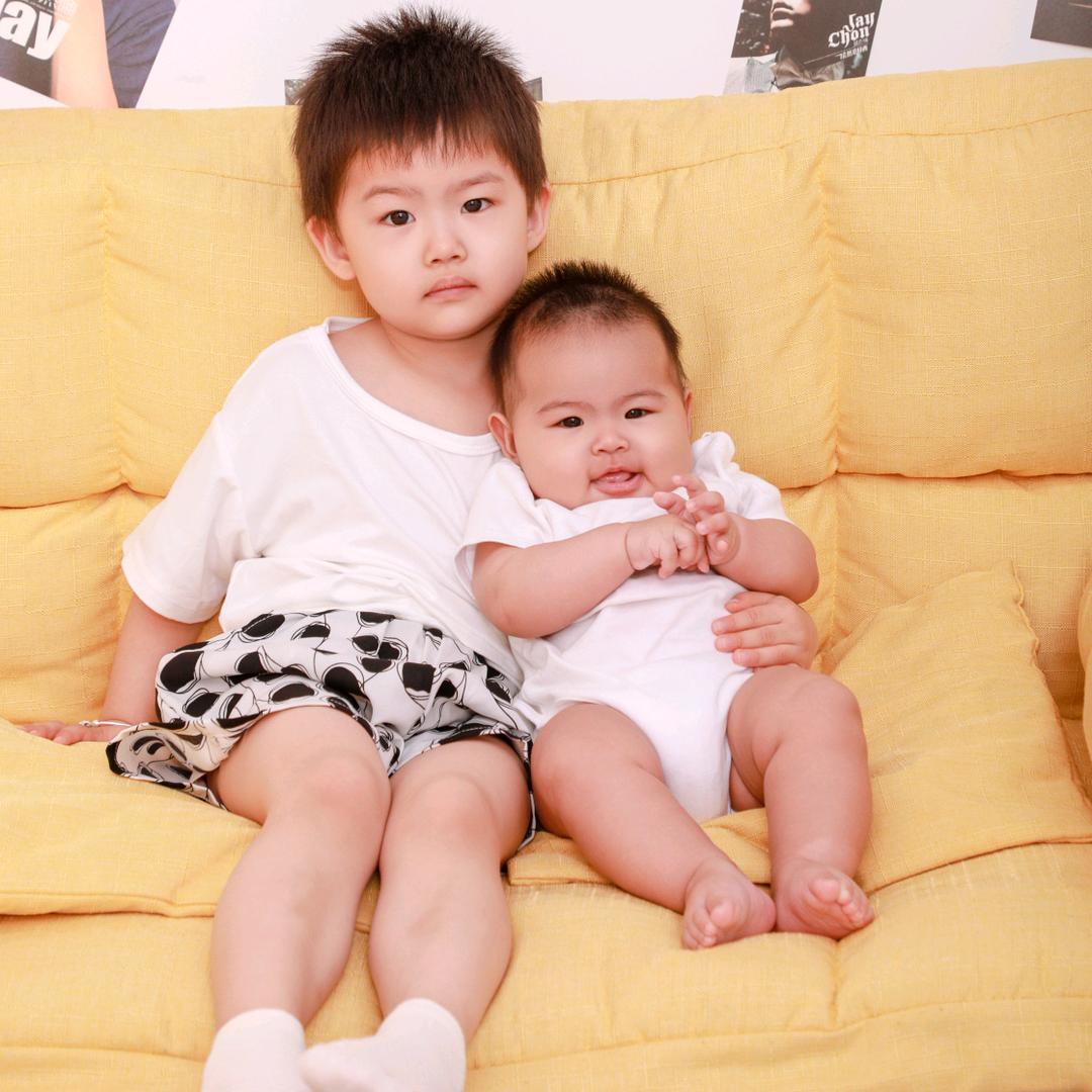 婧伊&珈伊