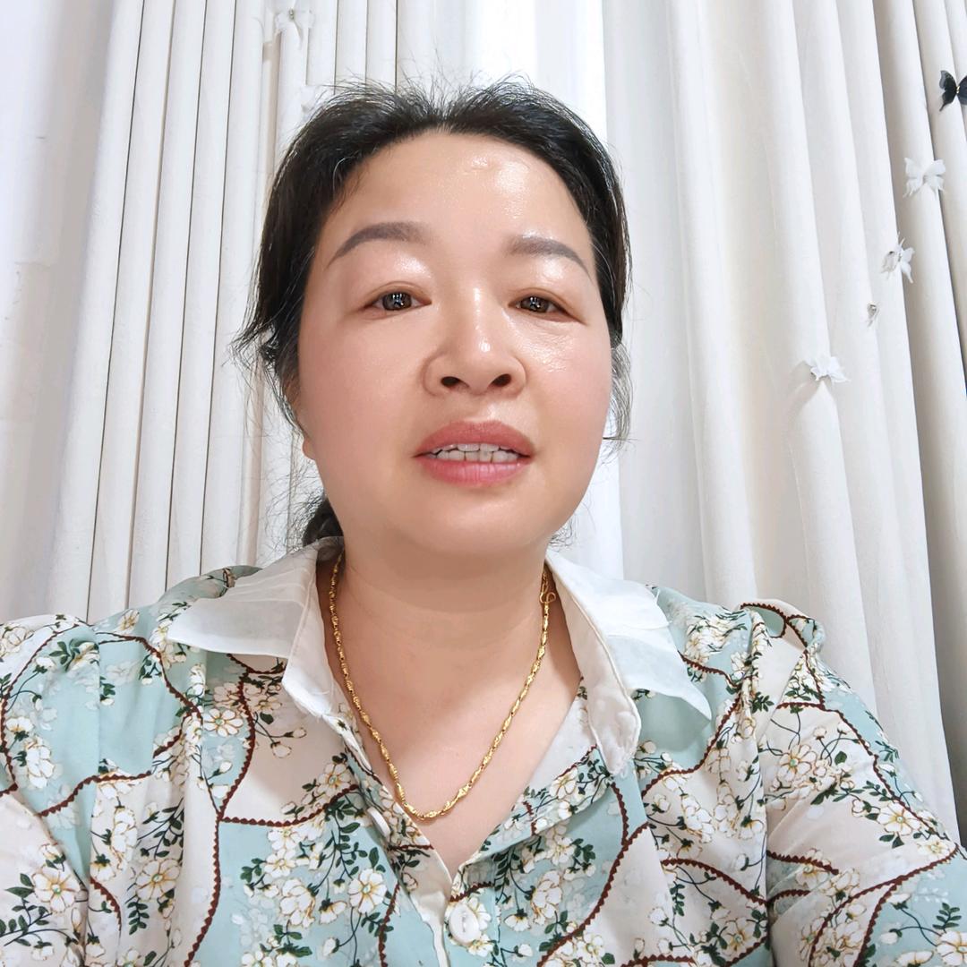 蓝山窗帘雷姐