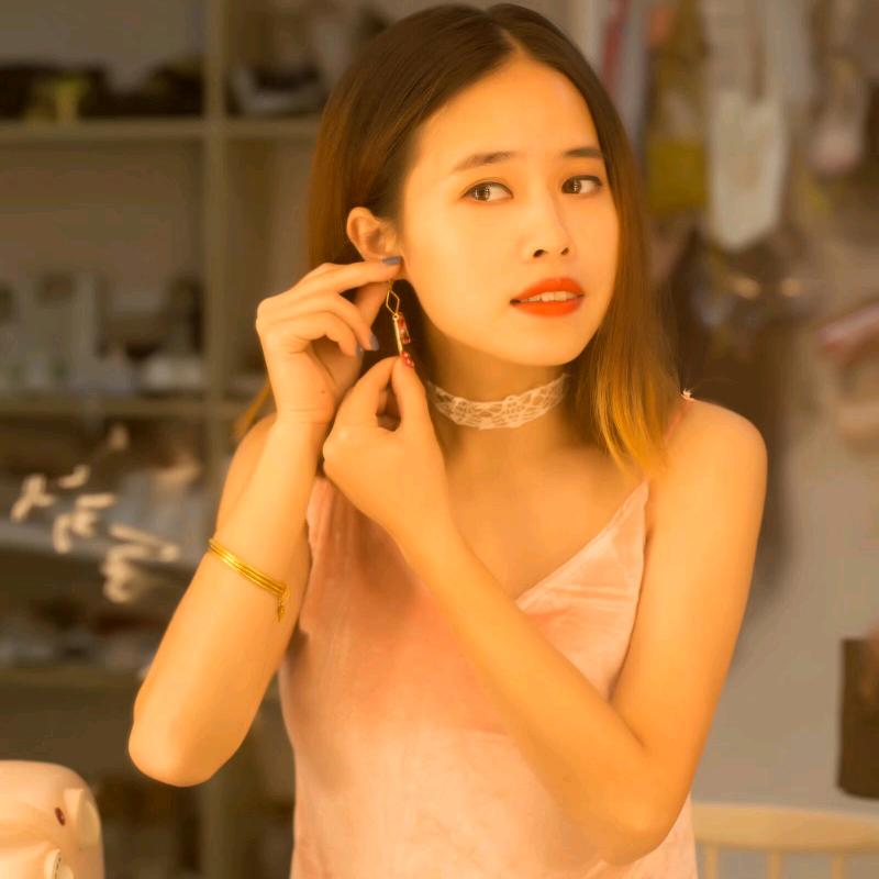 时髦女装穿搭