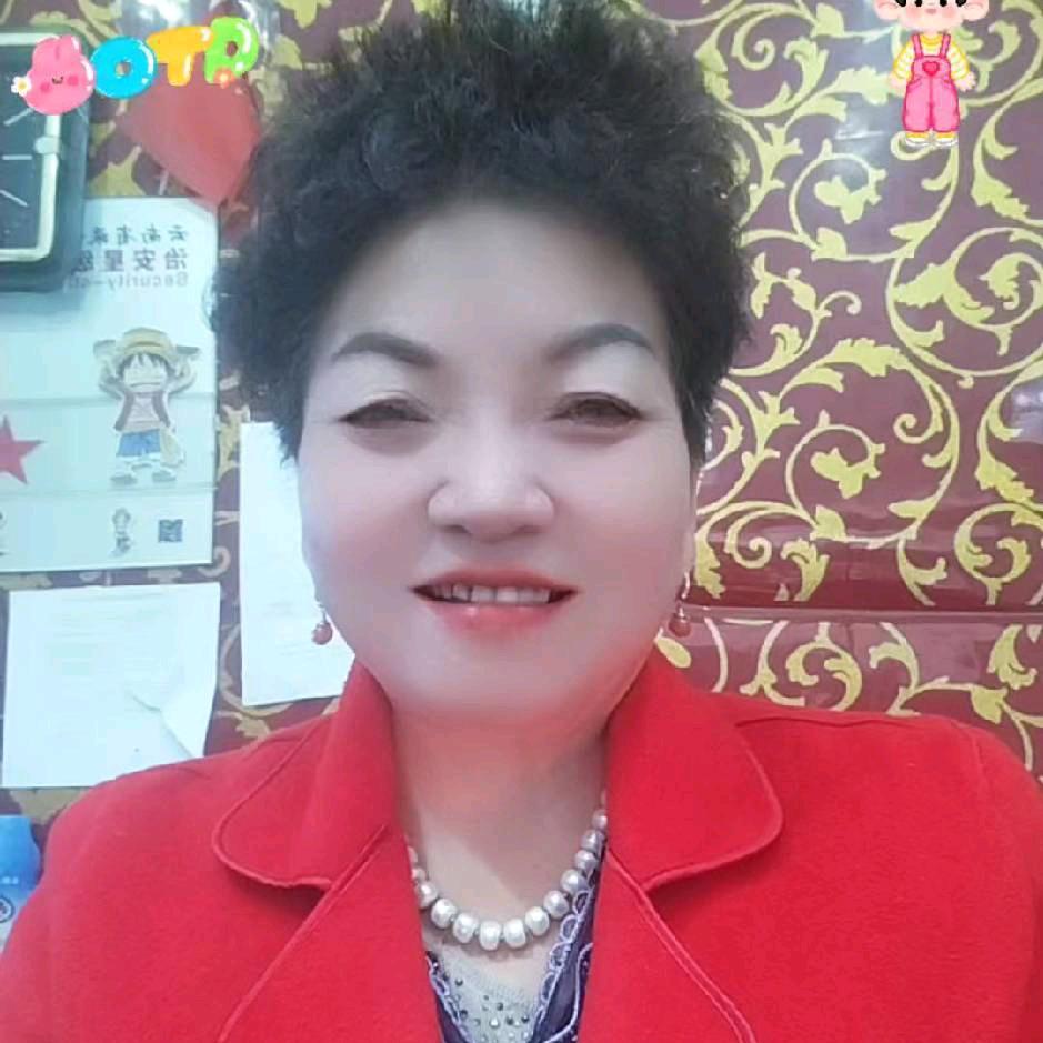红英爱跳广场舞（拒绝连赞）