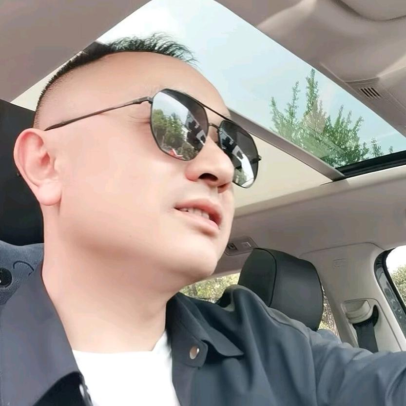 阿伦W、J