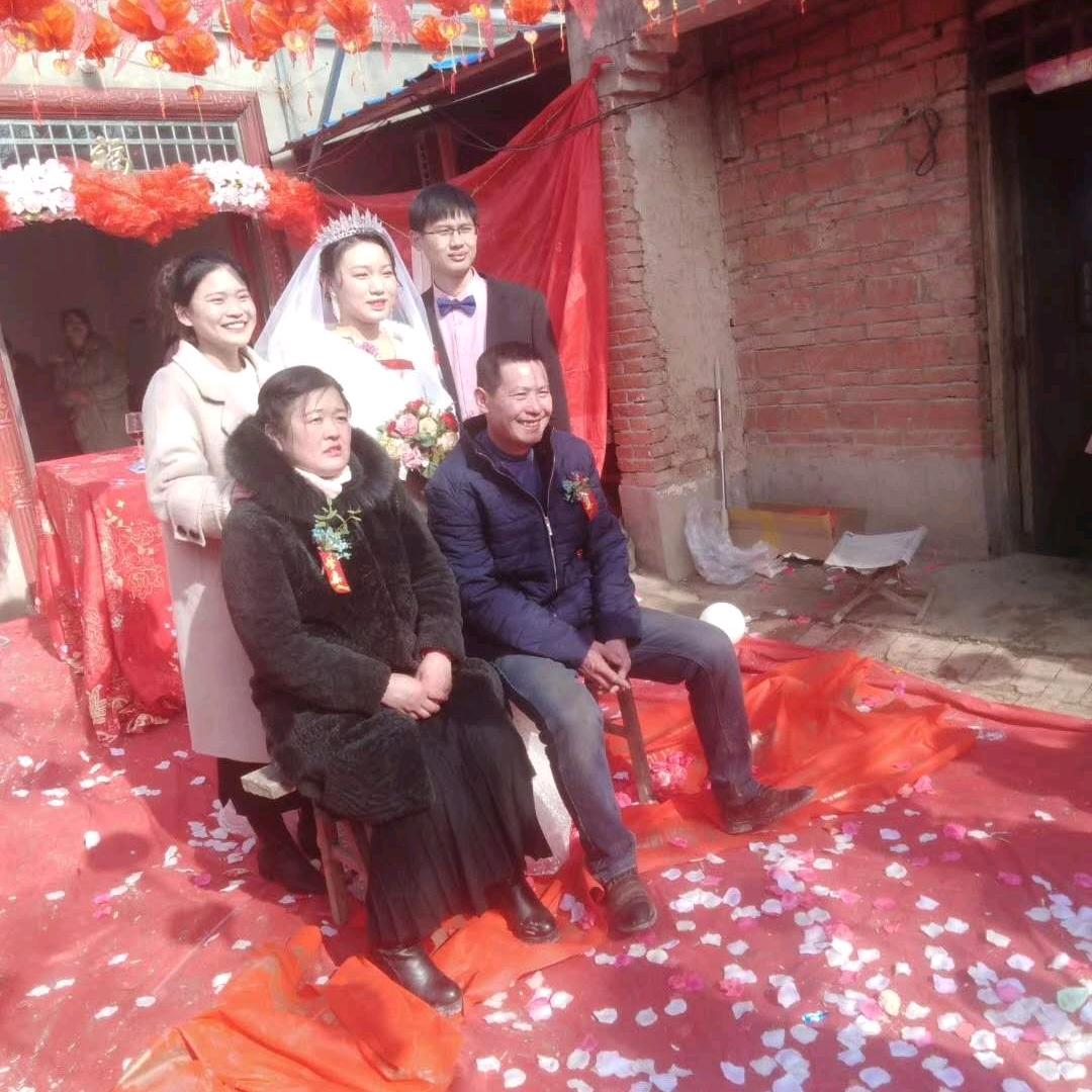 感恩有妳:)（薛姊妹）