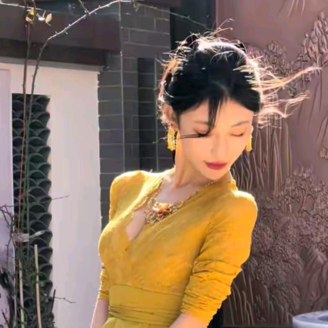 梁昕 (变美日记)