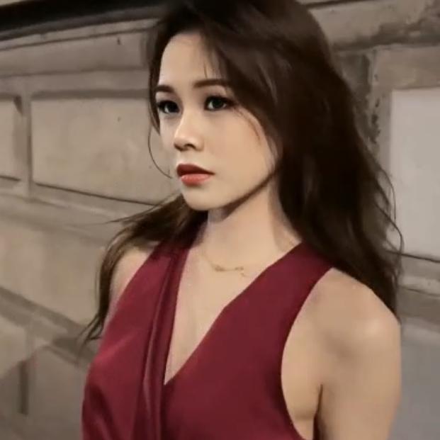 初夏👄₍˄·͈༝·͈˄*₎◞ ̑̑(✺