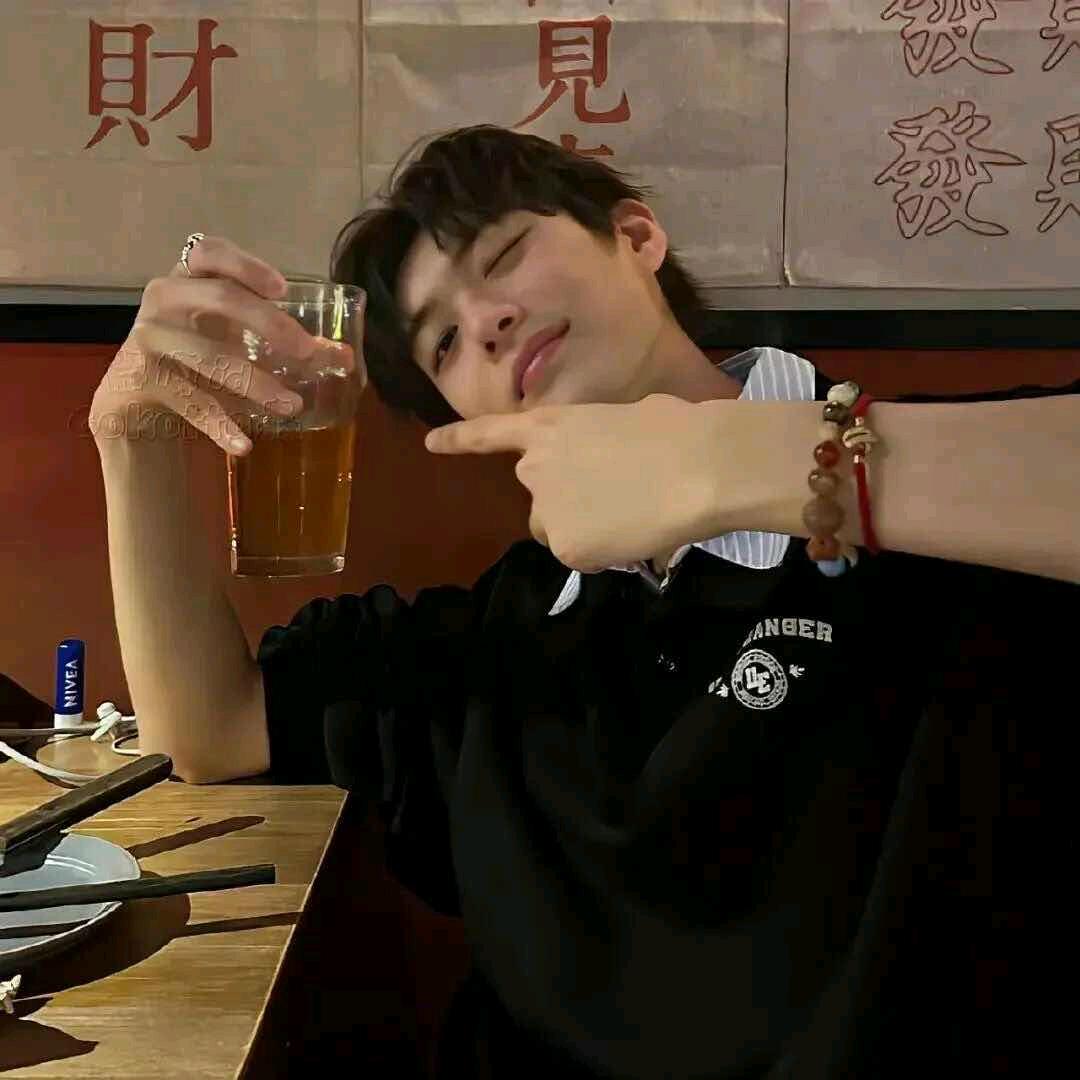 ꧔ꦿ 晚风༊