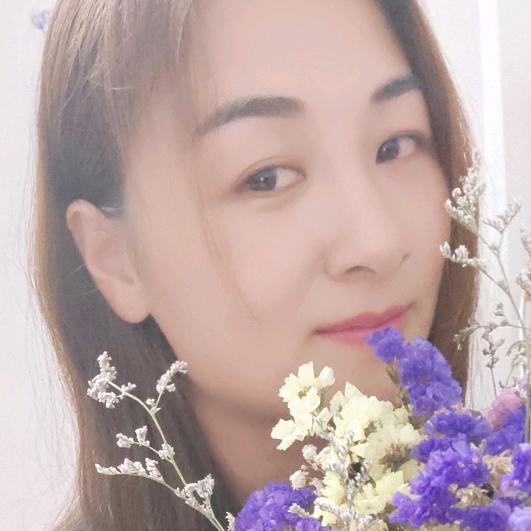 “༺泡沫之夏༒ۣۣۖ༻⁵²⁰”