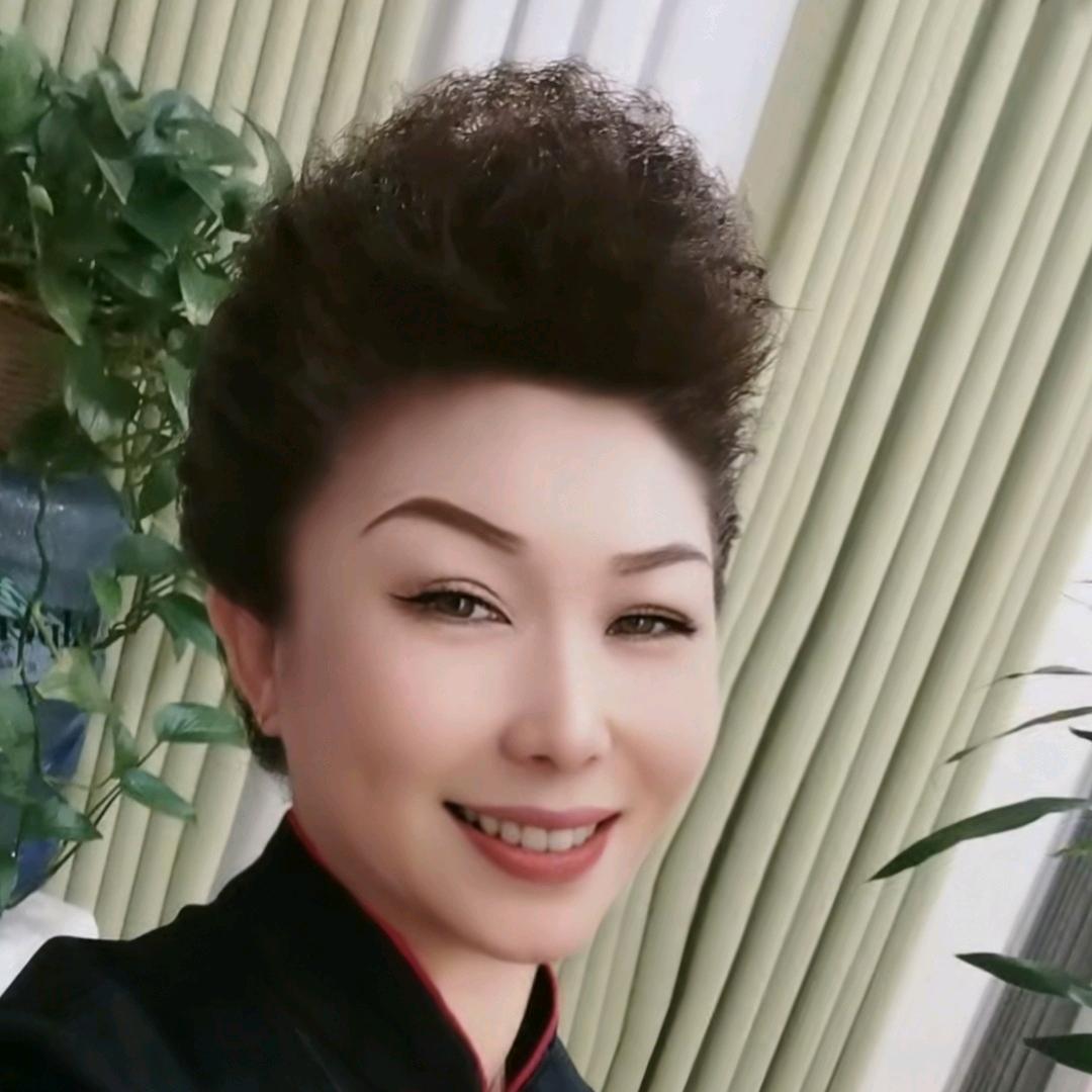 静文服饰