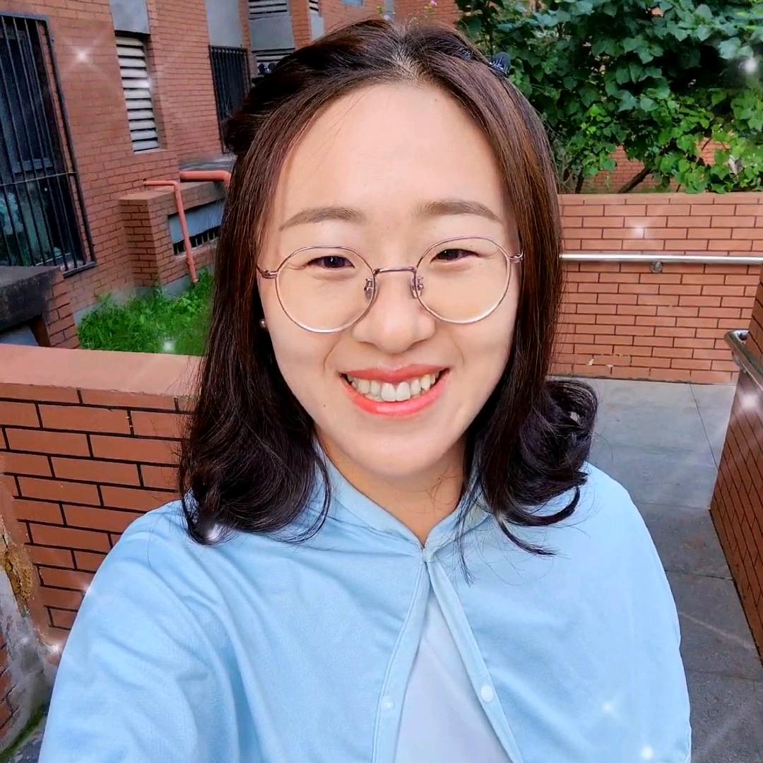 小眼睛星妈