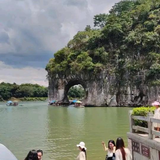 姚瑶领先