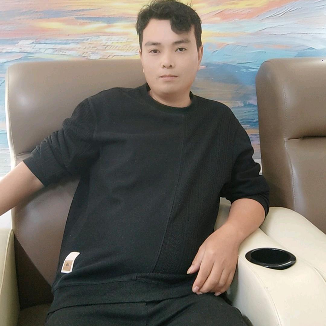 ㅤㅤㅤㅤㅤㅤㅤㅤ@