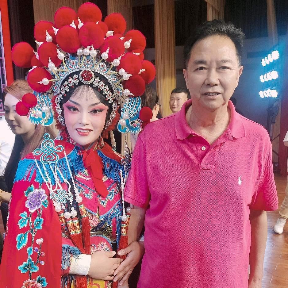 洁儿，胖胖