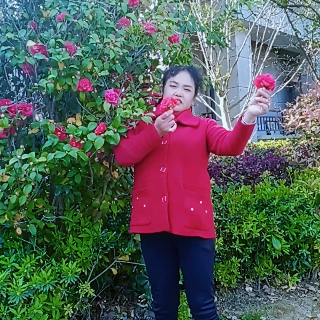 可爱小甜妹