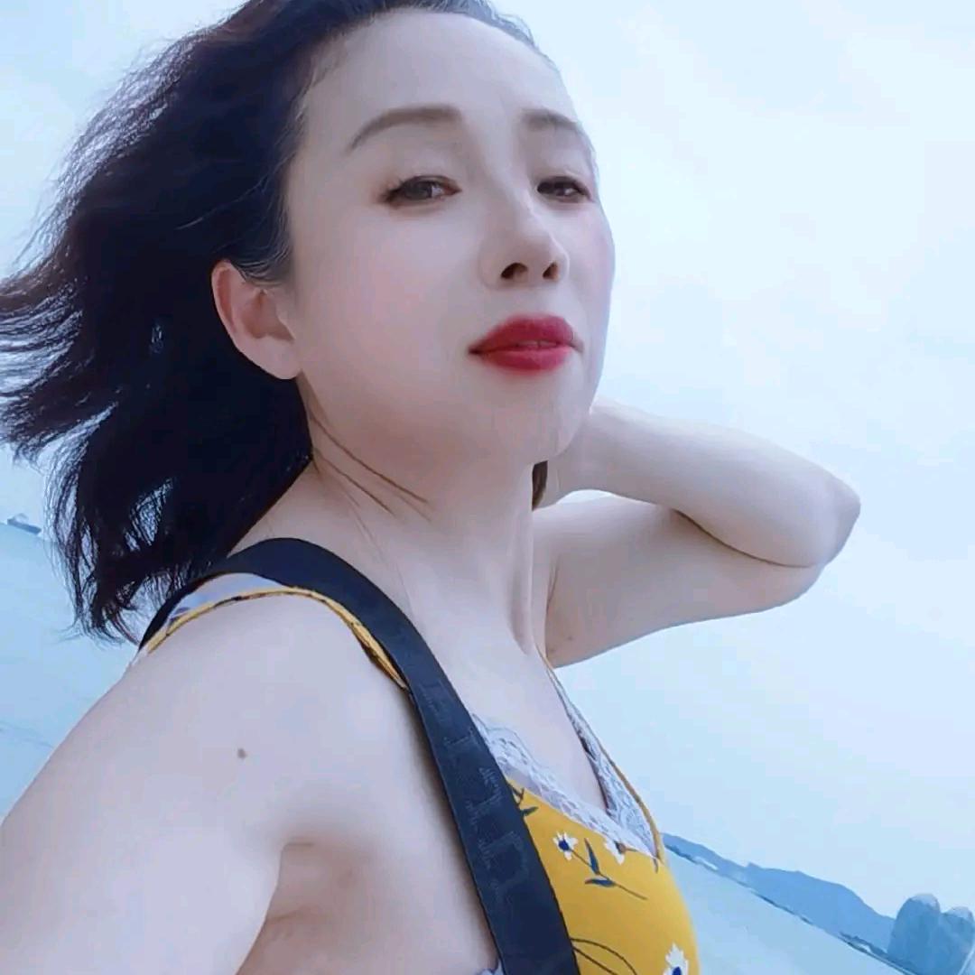 人生经历于苦短