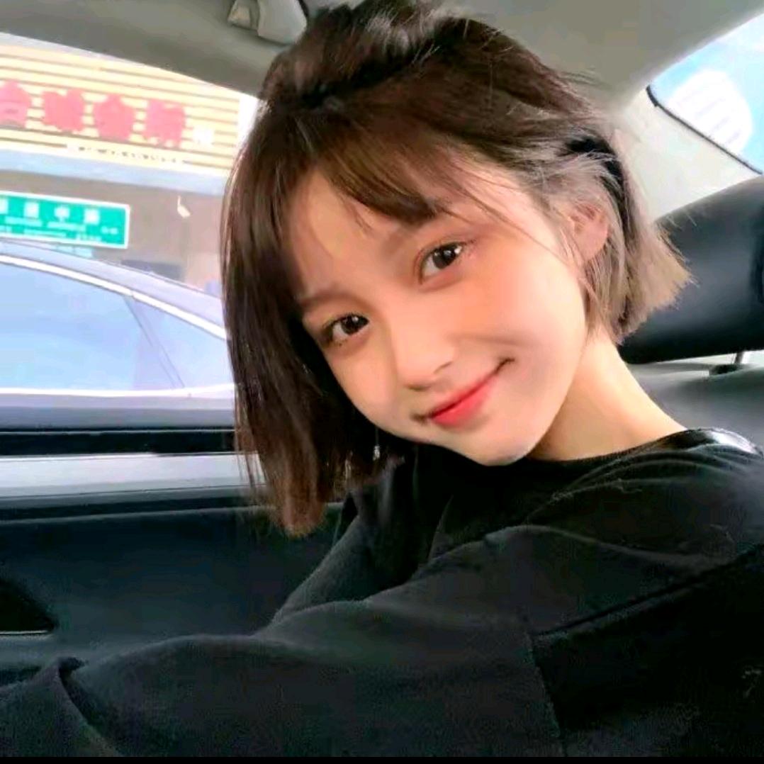 琪琪穿搭