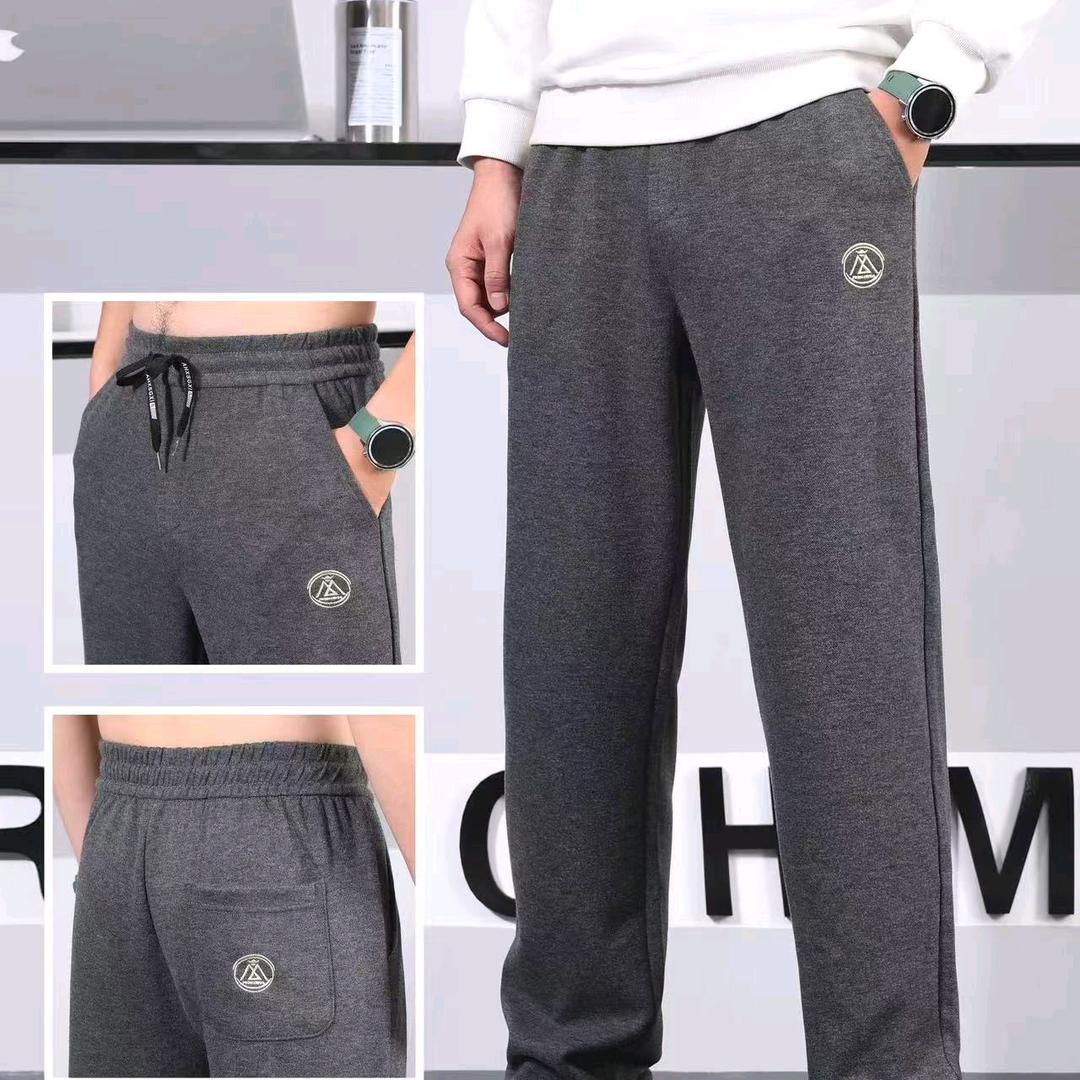 义乌裤一姐尾货批发总仓