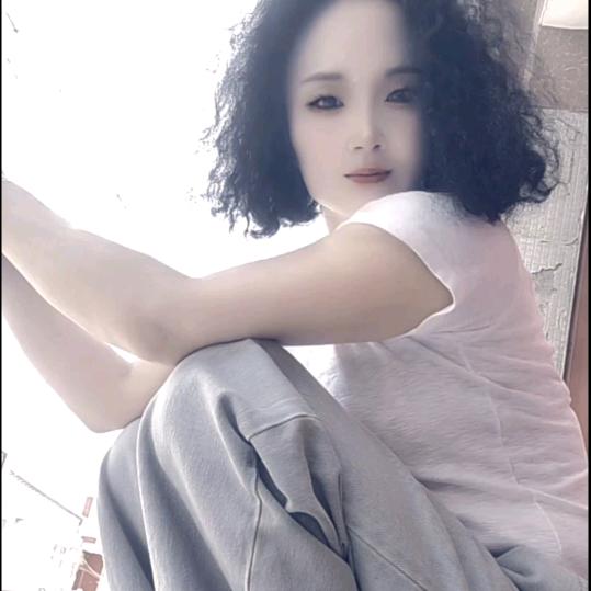 明天见服装店(以诚相待)