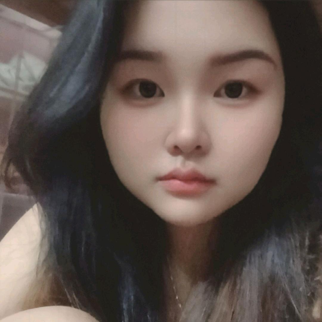 丫头很幸福