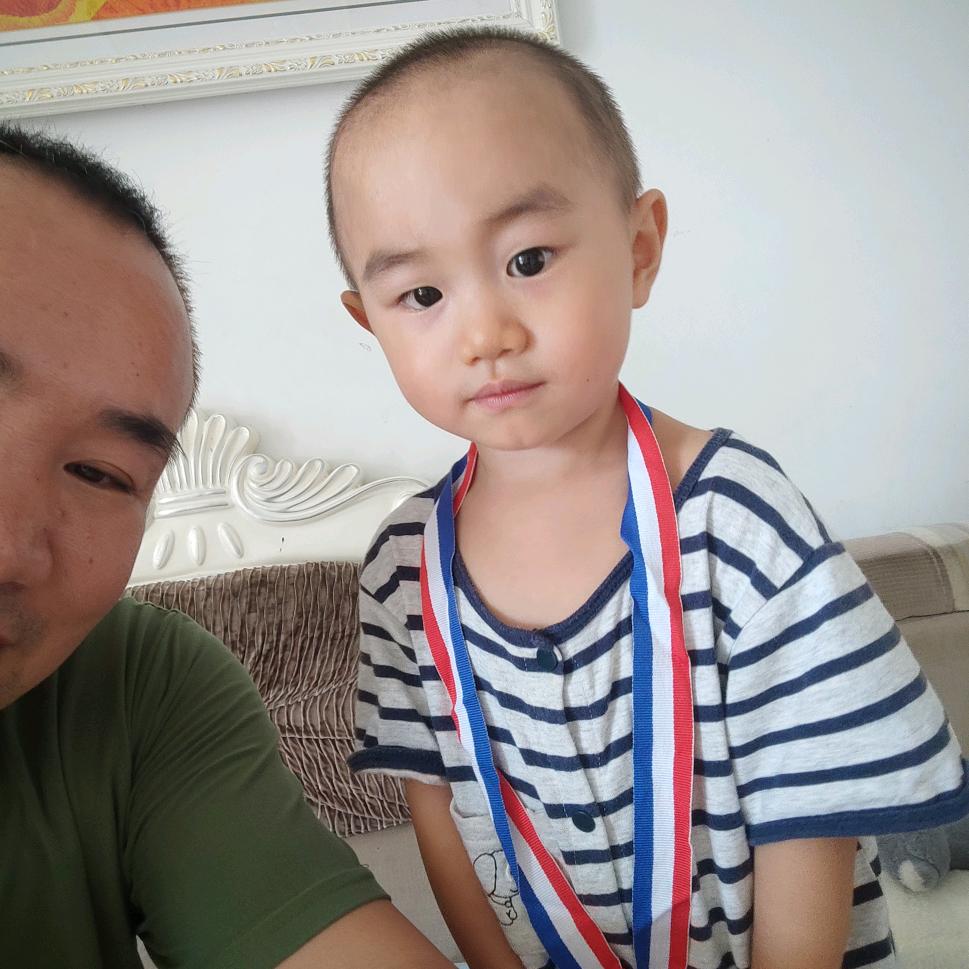 昊昊和他爸