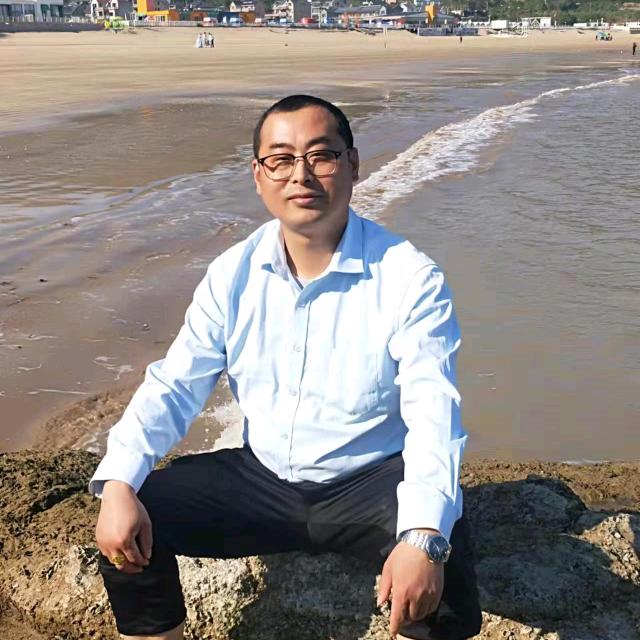 皇甫江
