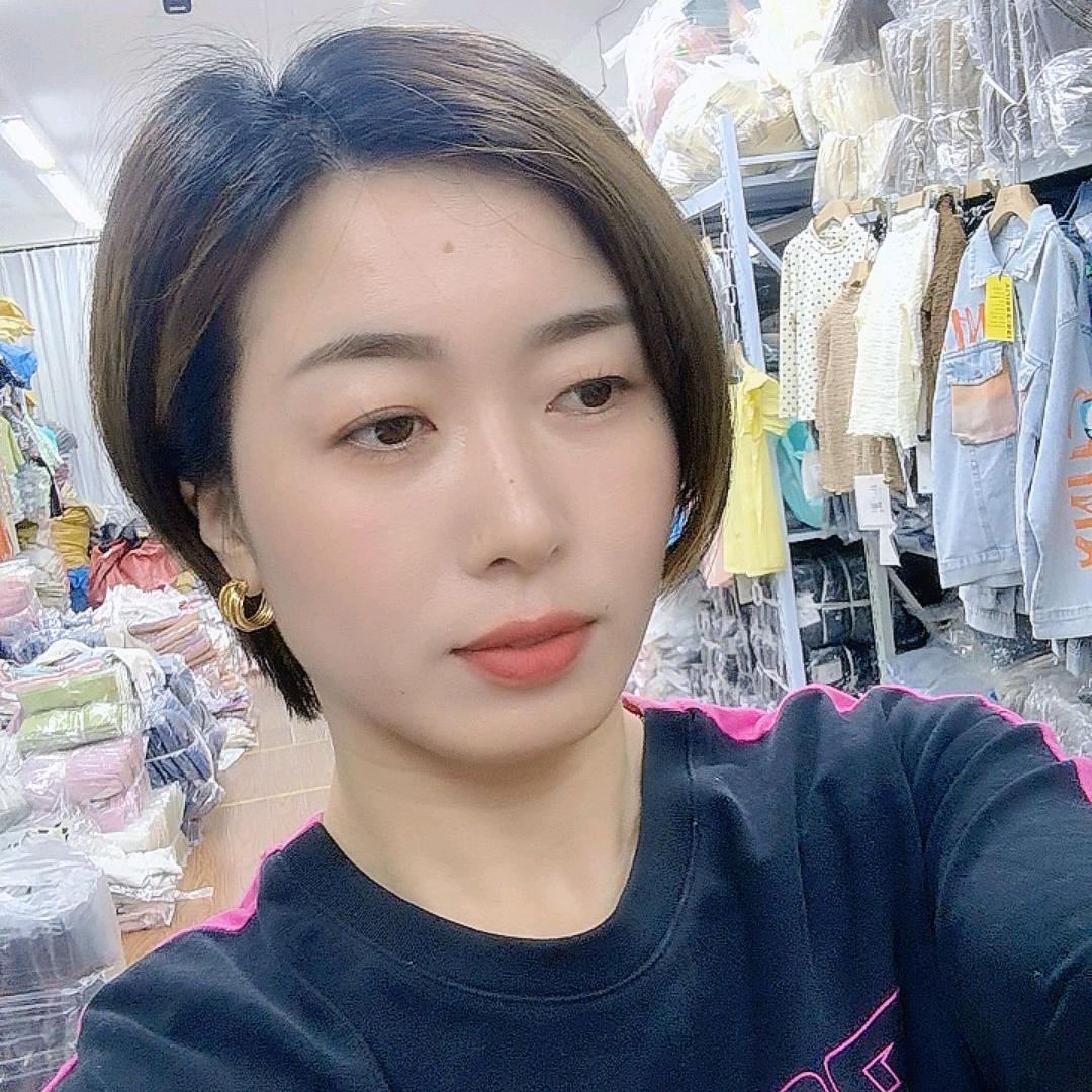 童装批发小精灵