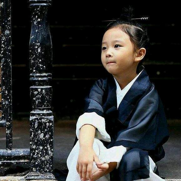 ꧁꫞忘忧草꫞꧂