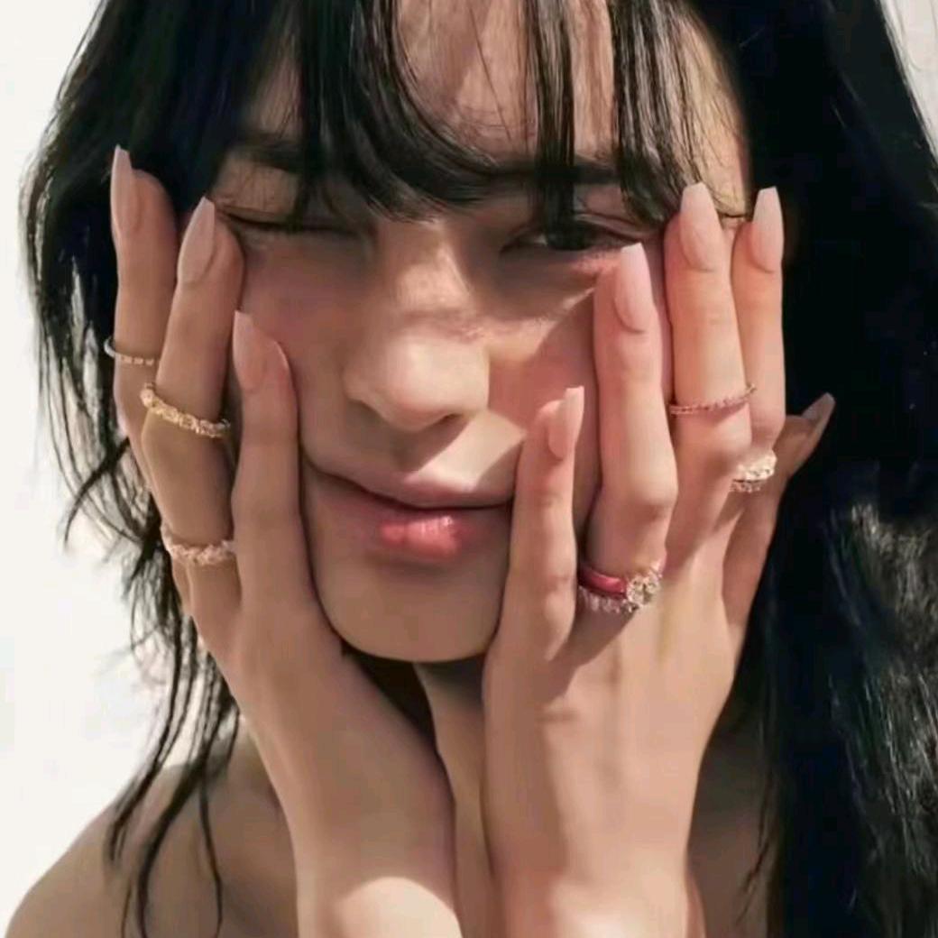 LG