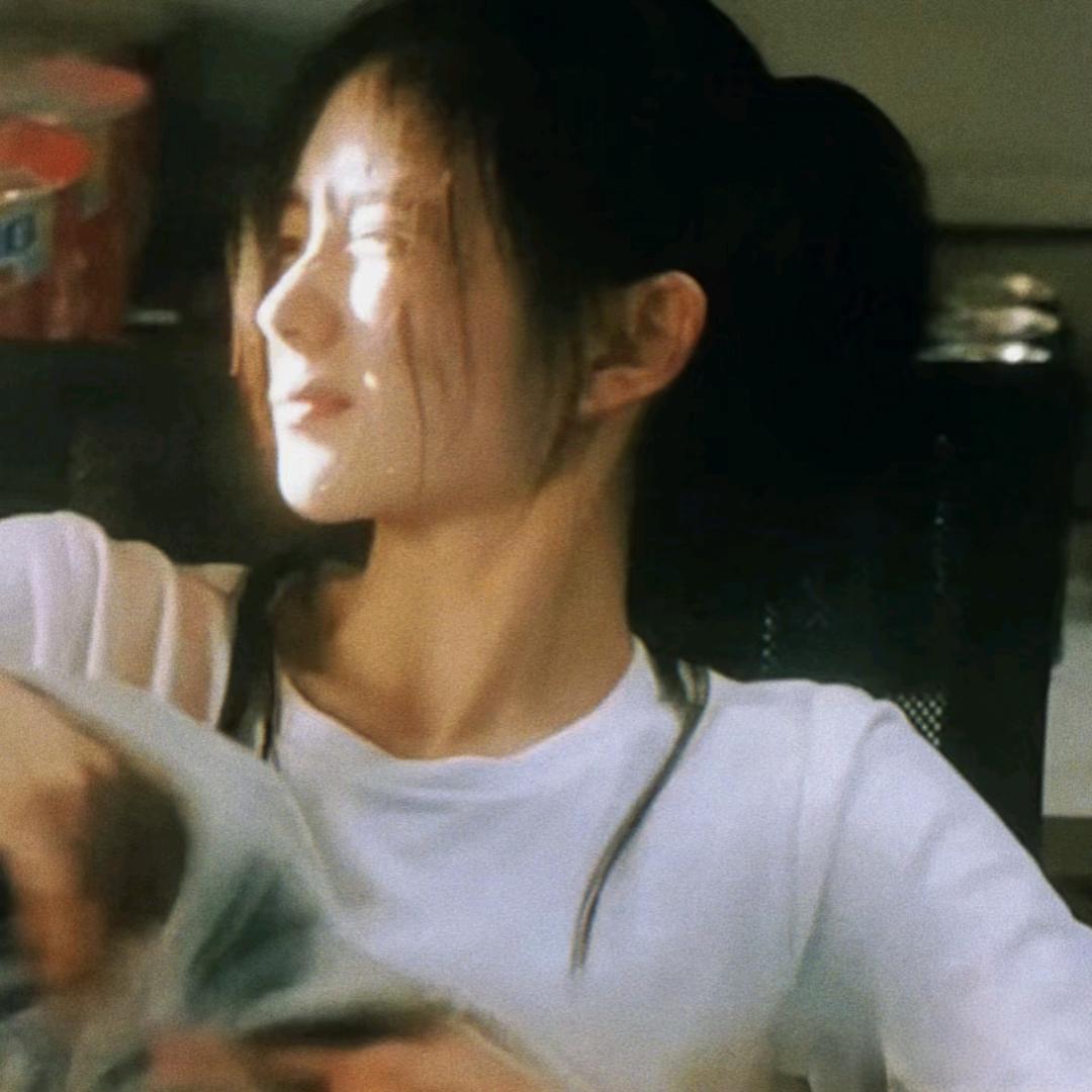 要疯度没风度🌈