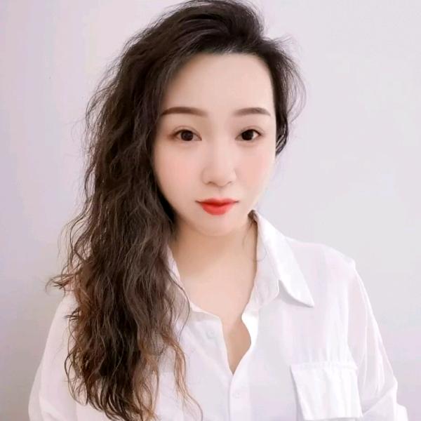 曼洋洋