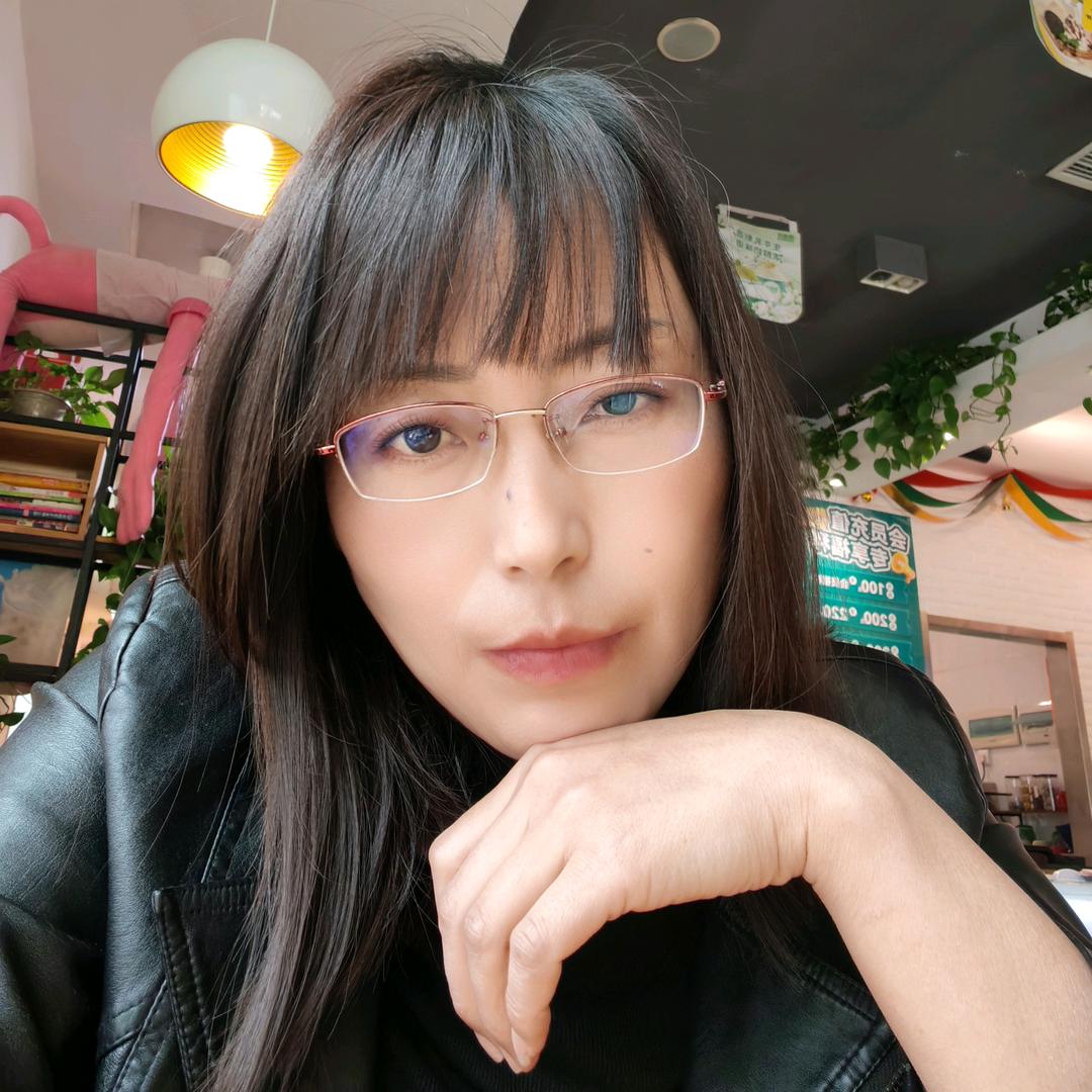 傻黑妞