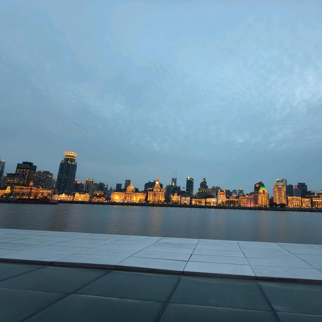 ℋღ᭄曾經🍒再美᭄也是傷💞࿐