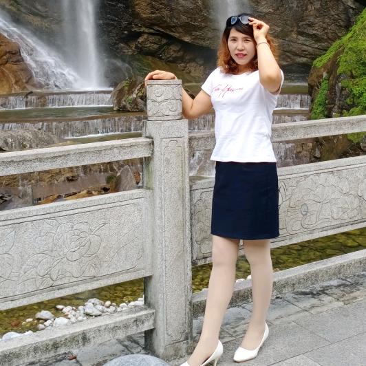 红