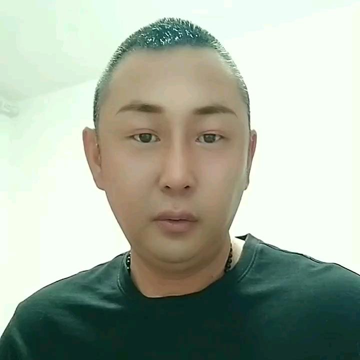 阿💋伟
