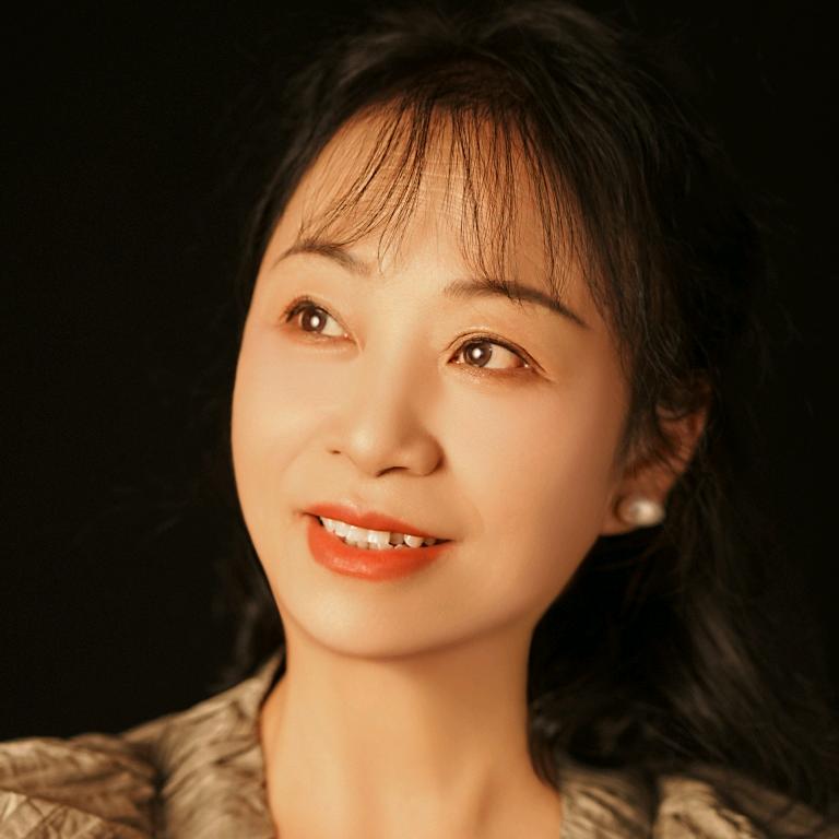 爱表演的仙仙姐🌹